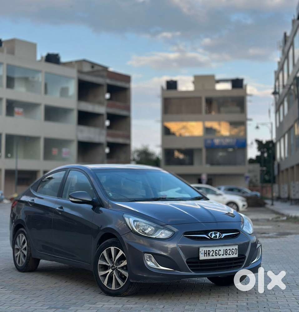 Hyundai Verna Fluidic 1.6 Vtvt Sx, 2014, Petrol
