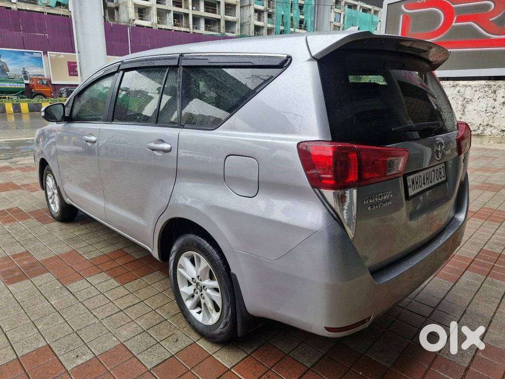 Toyota Innova Crysta 2.4 G Mt 7 Str, 2017, Diesel