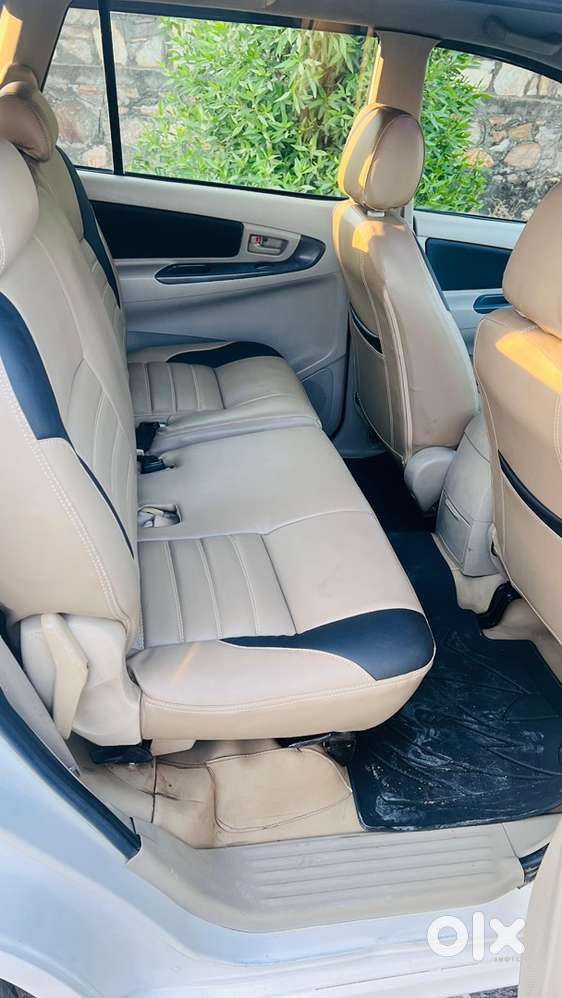 Toyota Innova Diesel 2015