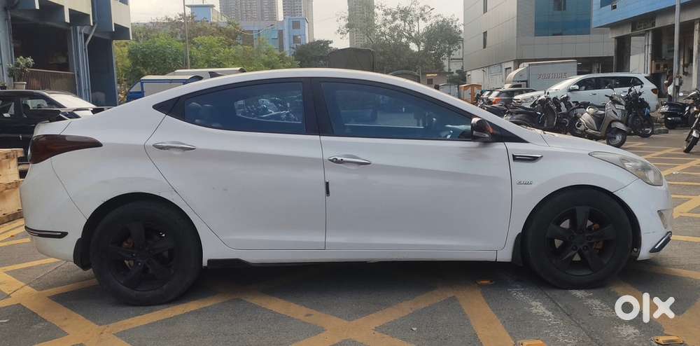 Hyundai Elantra 2013 Diesel 131400 Km Driven