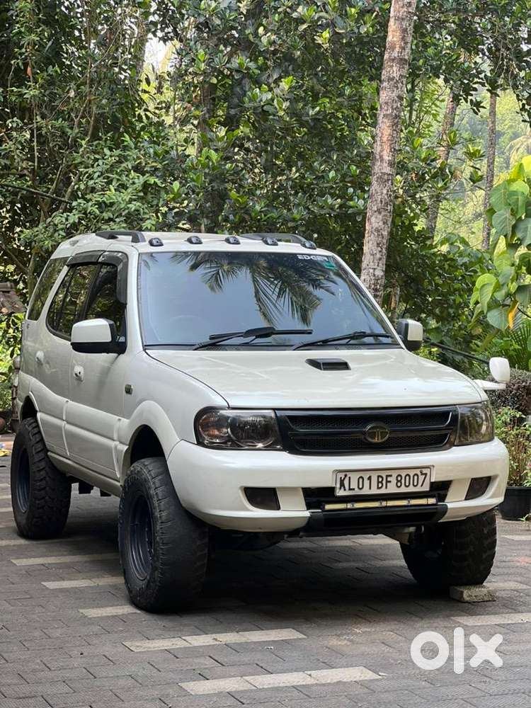 Tata Safari 2012 Diesel 70000 Km Driven