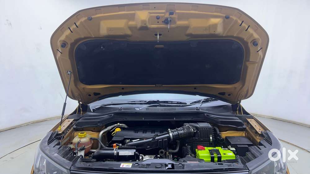 Mahindra Xuv300 W8 Amt Optional Diesel, 2023, Petrol
