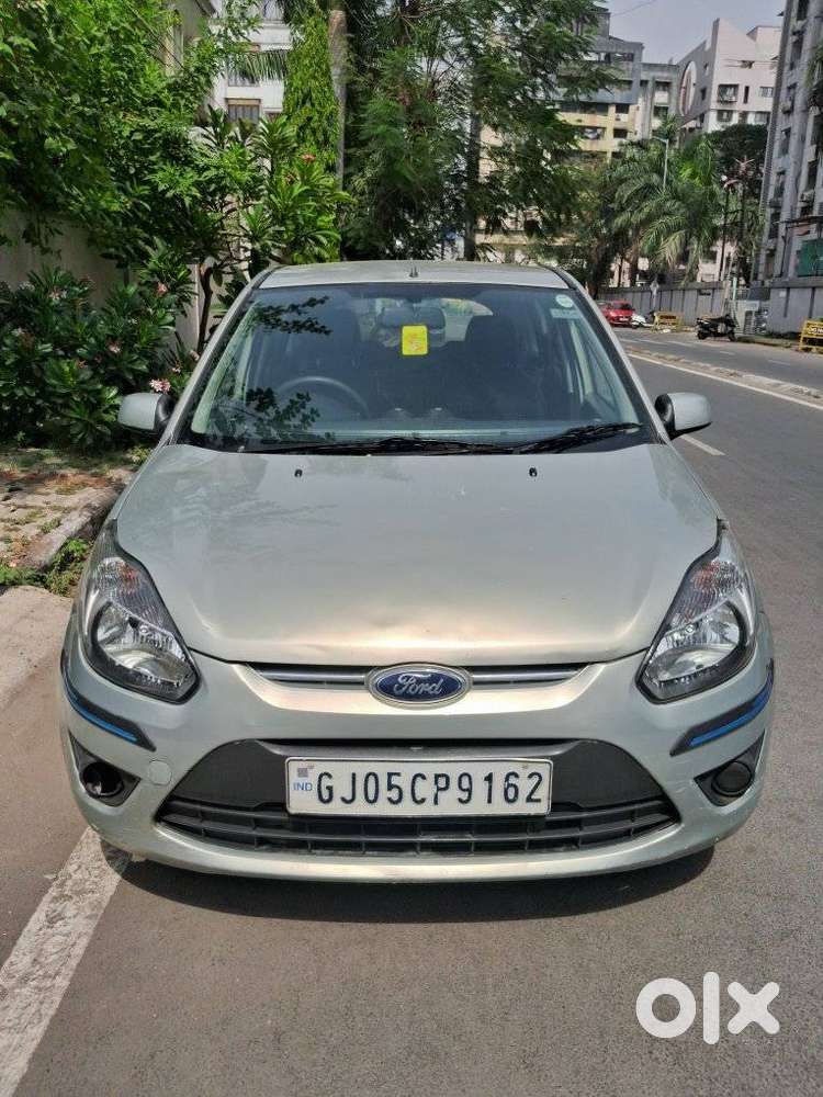 Ford Figo, 2010, Petrol