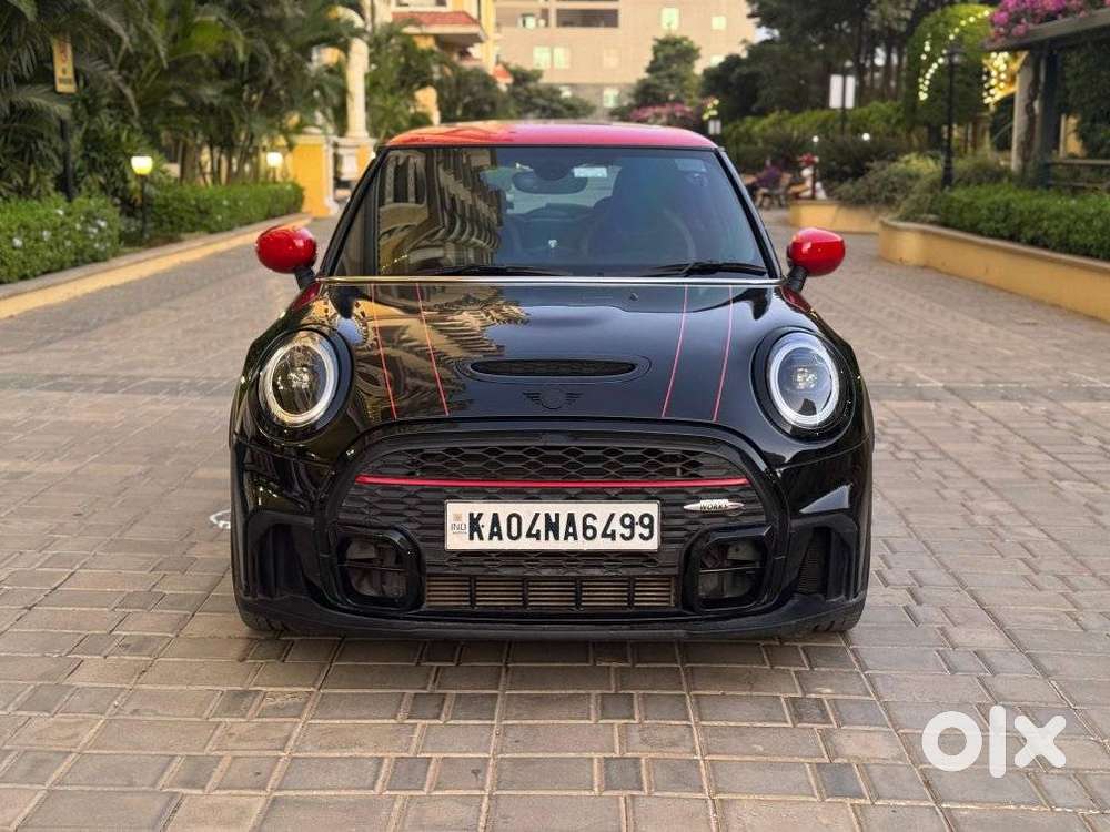 Mini Cooper 3 Door John Works, 2011, Petrol
