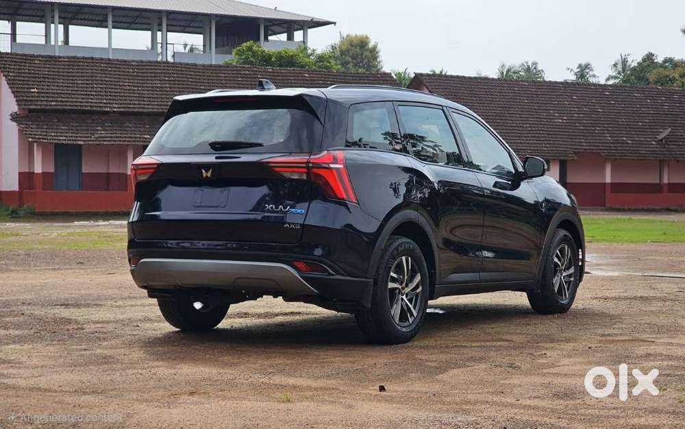 Mahindra Xuv700 2.2 Ax 5 Diesel Mt 7 Str, 2023, Diesel