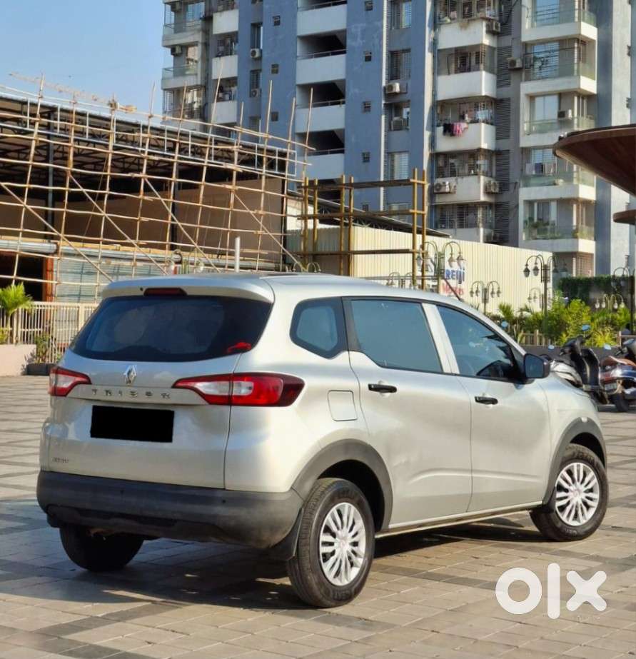 Renault Triber 1.0 Rxe, 2024, Petrol