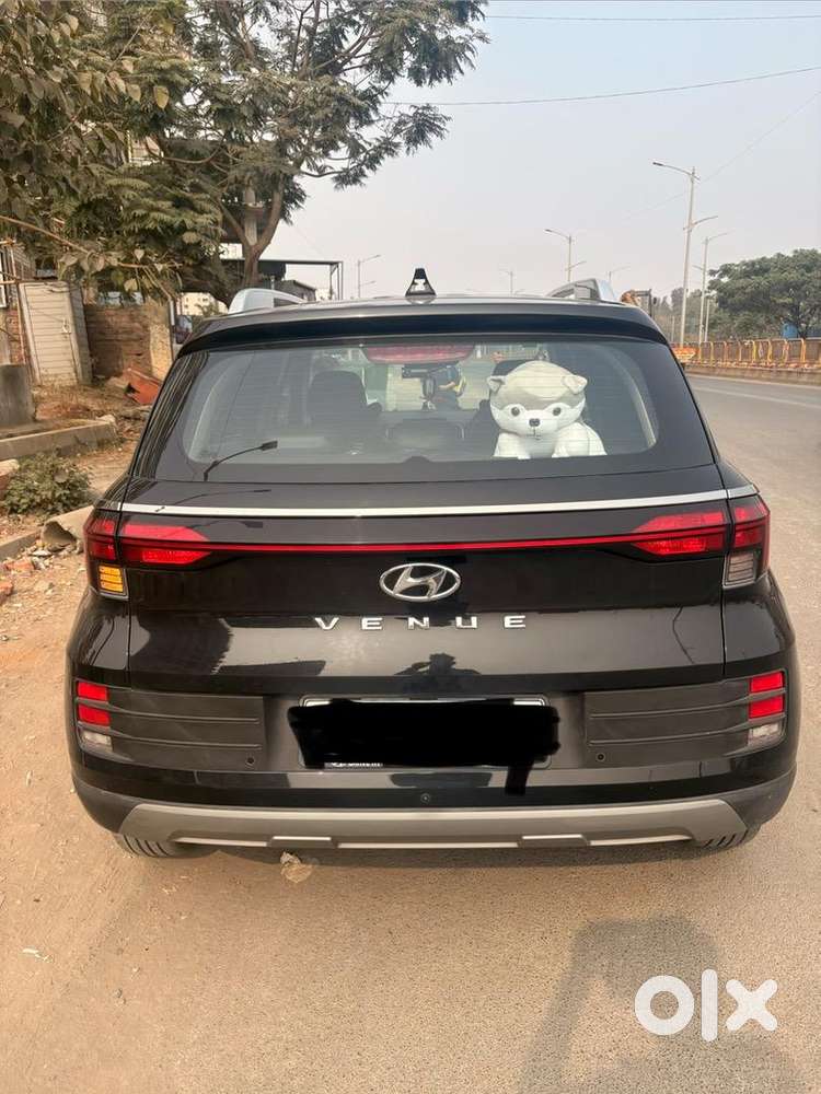 Hyundai New Venue 2024 Petrol Good Condition