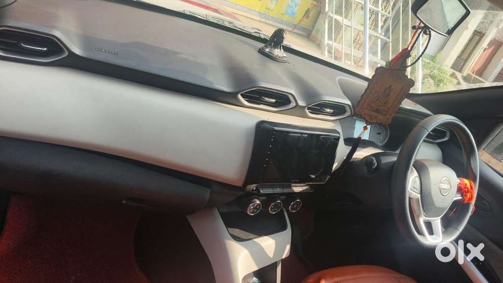 Nissan Magnite 2024 Petrol Well Maintained