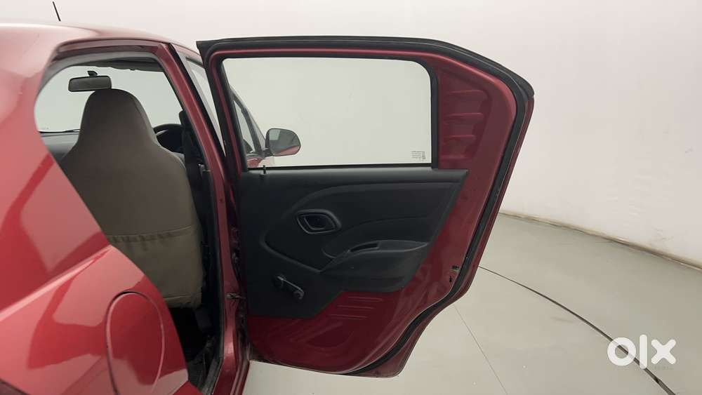 Datsun Redigo T Option, 2017, Petrol