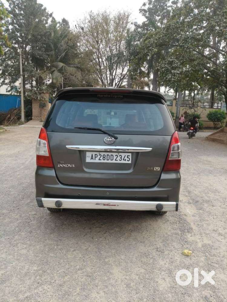 Toyota Innova 2.5 V 7 Str, 2009, Diesel