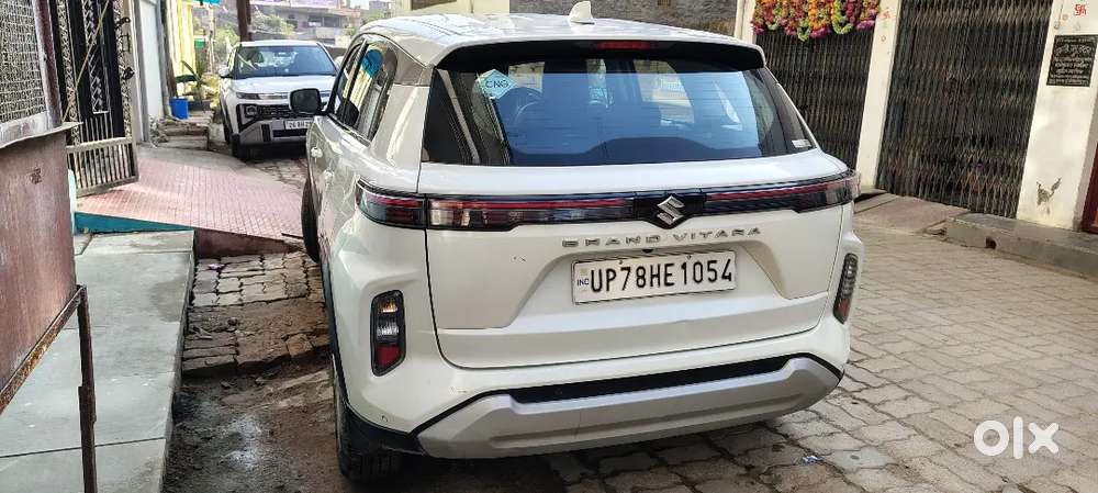 Maruti Suzuki Grand Vitara 2023 Cng & Hybrids 150000 Km Driven