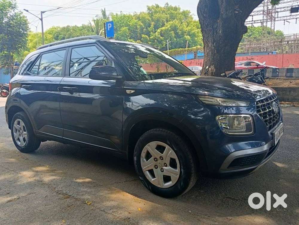 Hyundai Venue S Turbo, 2019, Petrol