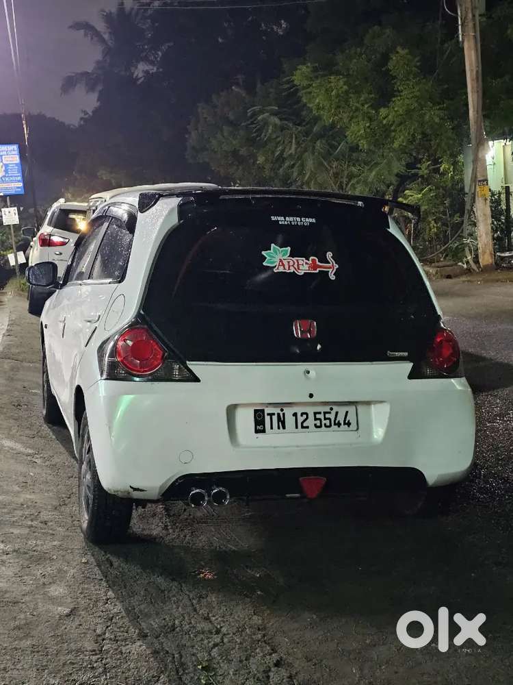 Honda Brio 1.2 V 2013