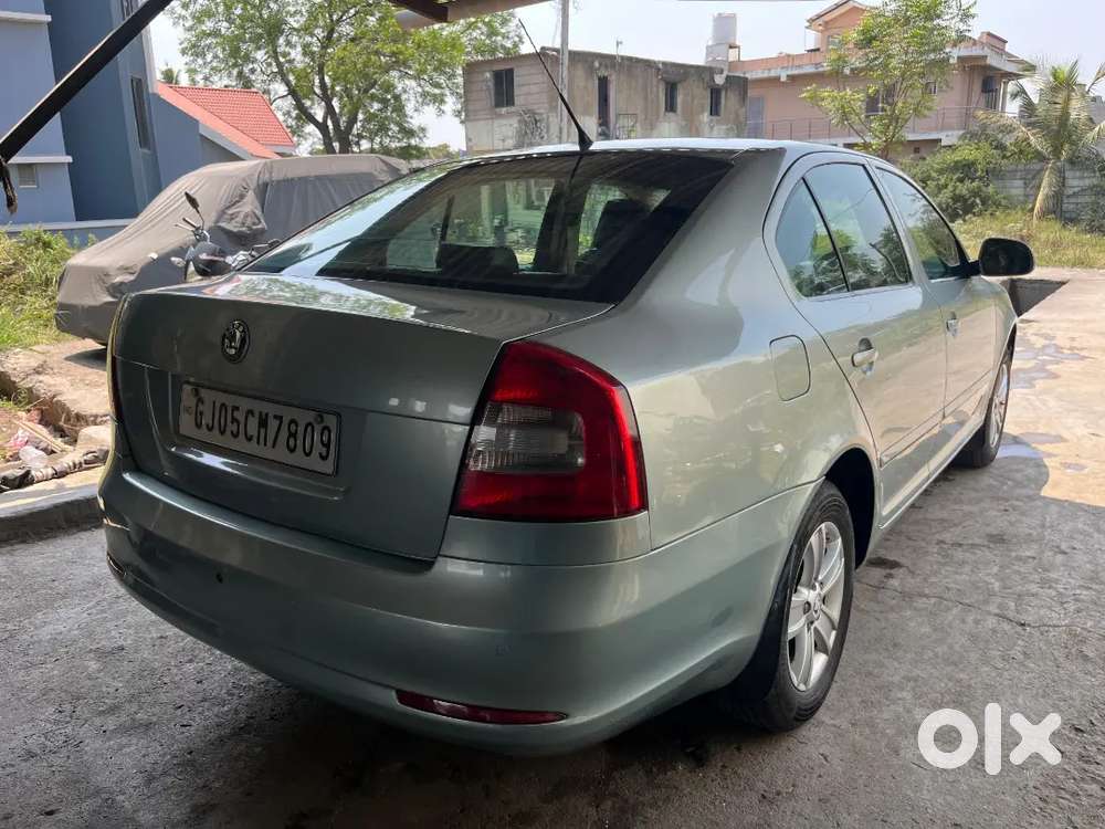 Skoda Laura 2011 Petrol Well Maintained