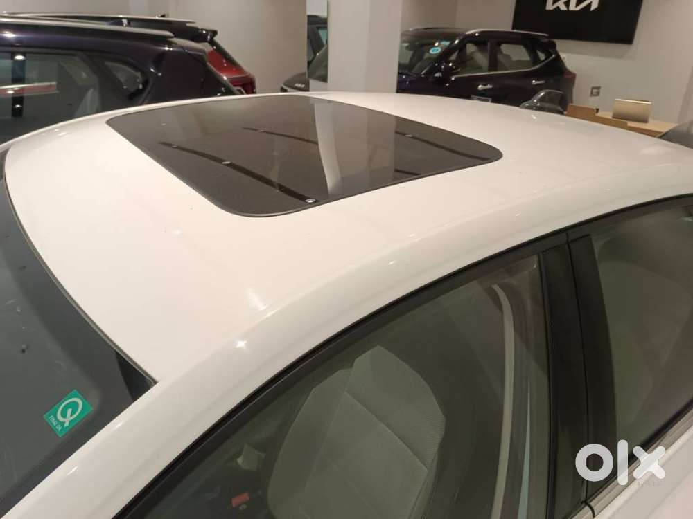 Skoda Slavia Style 1.5l Tsi Mt, 2025, Petrol