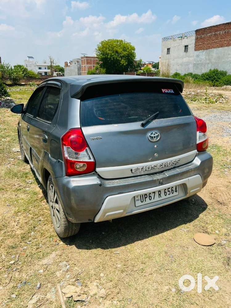 Toyota Etios Cross 2017 Diesel 84000 Km Driven