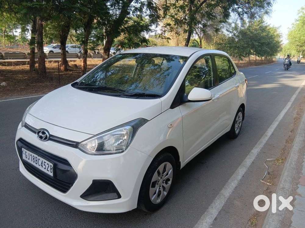 Hyundai Xcent 1.2l Kappa Dual Vtvt 5-speed Manual Base, 2014, Petrol