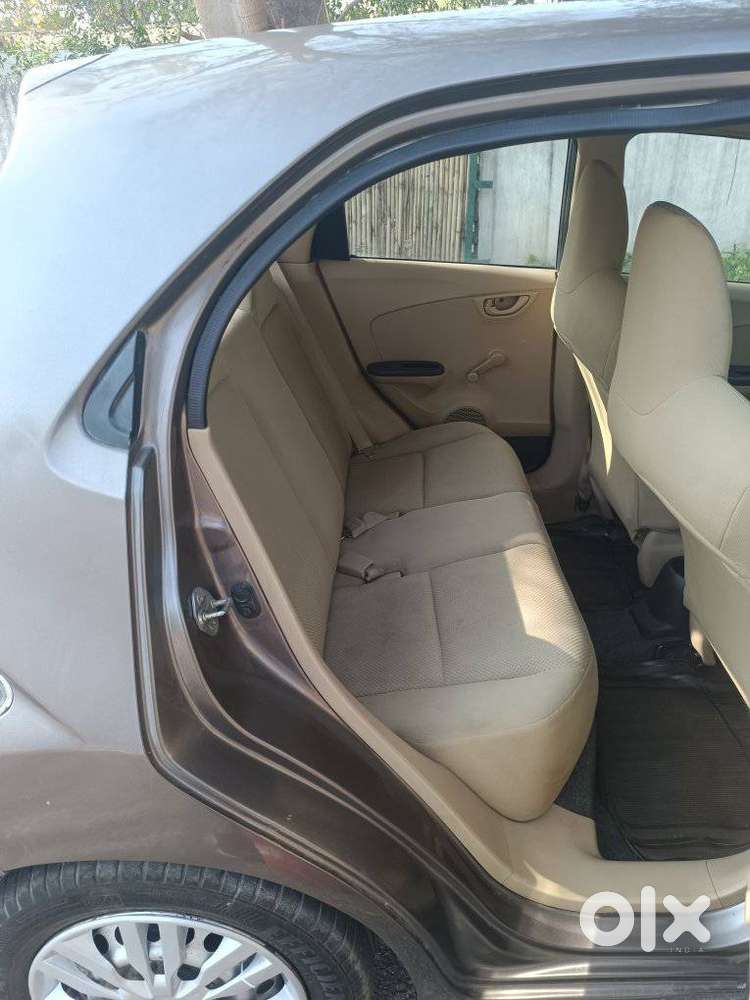 Honda Brio E Mt, 2012, Petrol