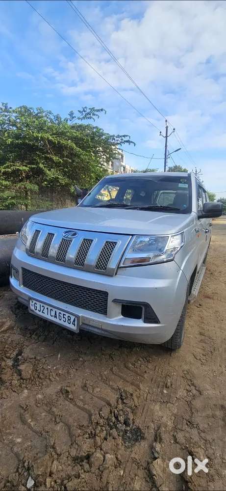 Mahindra Tuv 300 Plus 2018