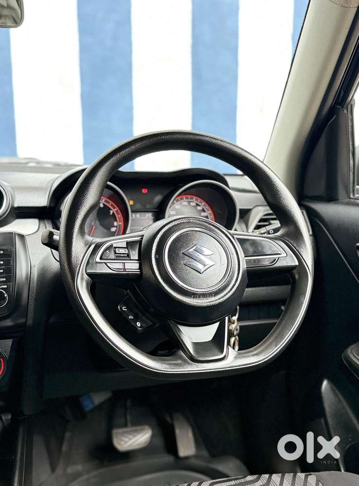 Maruti Suzuki Swift Amt Vxi, 2019, Petrol