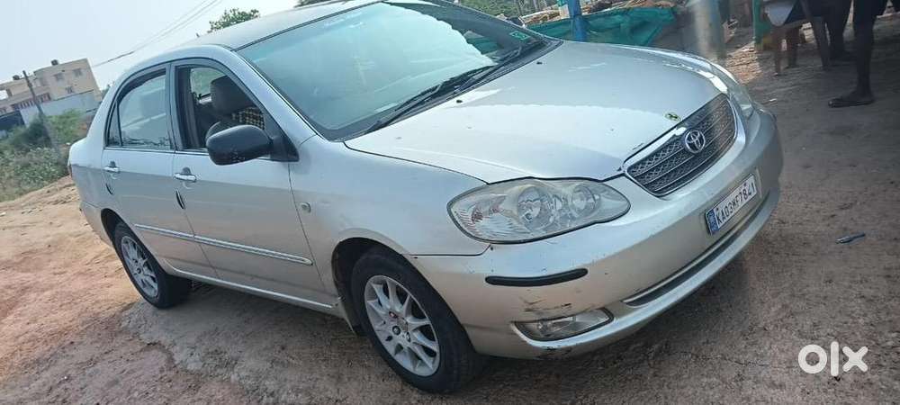 Toyota Corolla 2006 Petrol Well Maintained