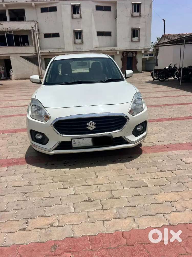 Maruti Suzuki Dzire 2018 Diesel 123800 Km Driven