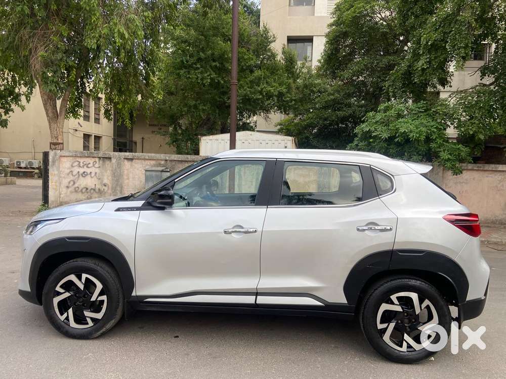 Nissan Magnite 1.0 Xv, 2021, Petrol