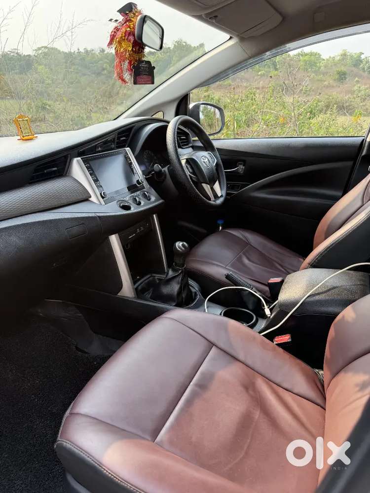 Toyota Innova Crysta 2023