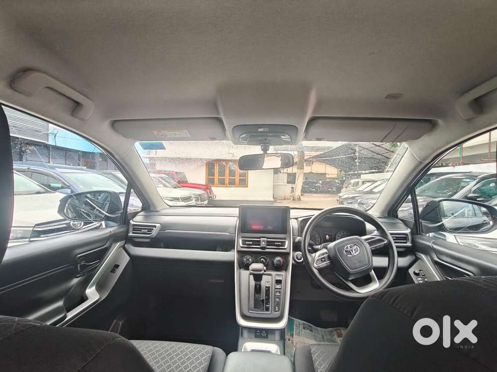 Toyota Innova Hycross 2.0 Gx 7 Str, 2023, Petrol