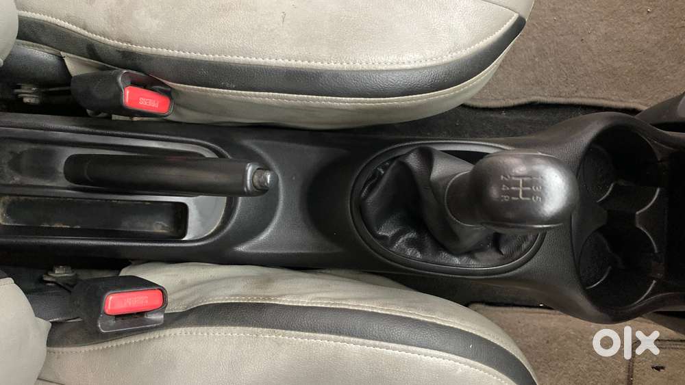 Nissan Micra Active Xv, 2015, Petrol