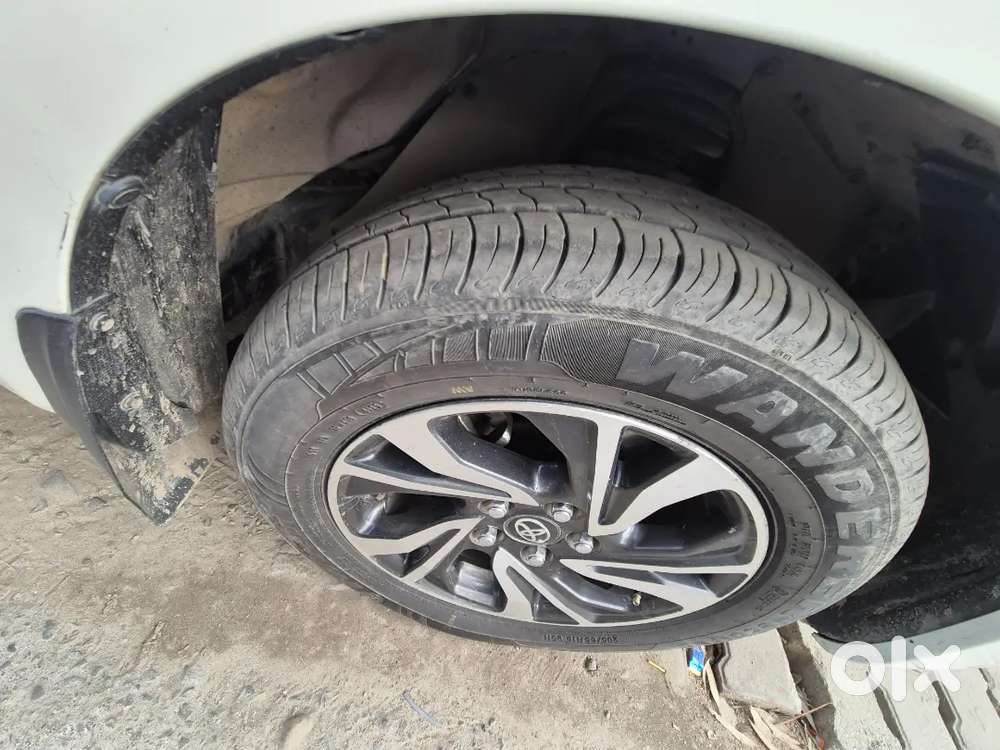 Toyota Innova Crysta 2.4 2021