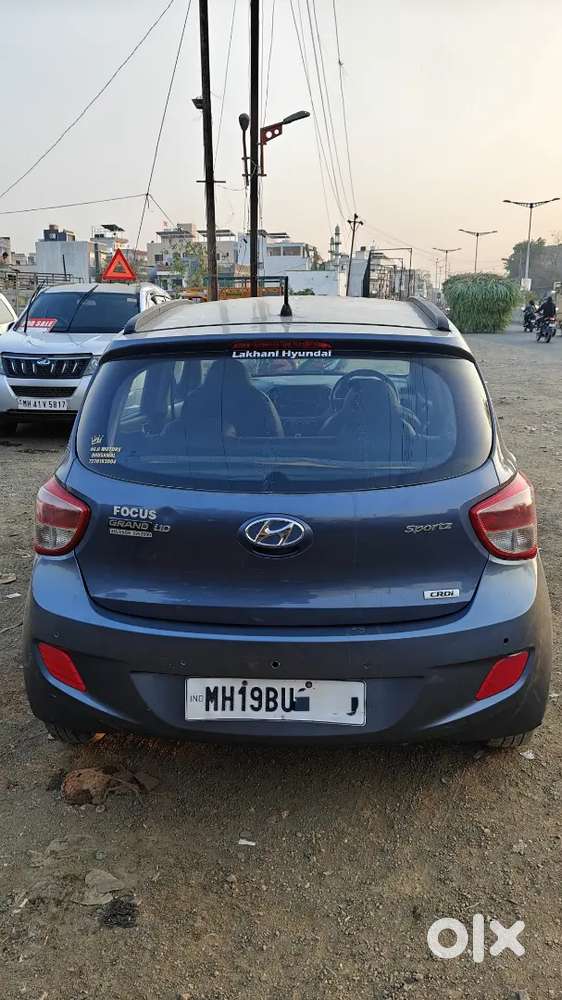 Hyundai Grand I10 2015 Diesel 61000 Km Driven
