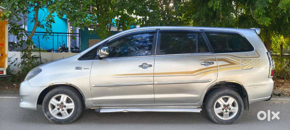 Toyota Innova 2.5 V Diesel 7-seater, 2008, Diesel