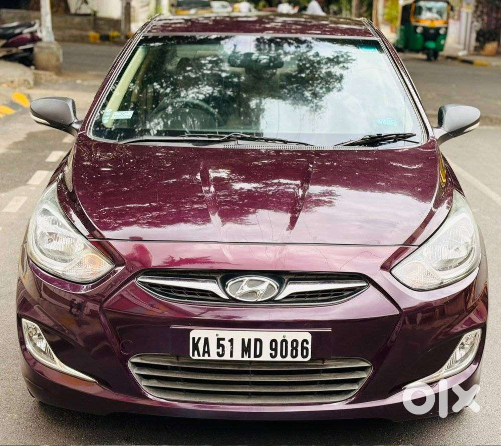 Hyundai Verna Fluidic 1.6 Vtvt Sx, 2013, Petrol