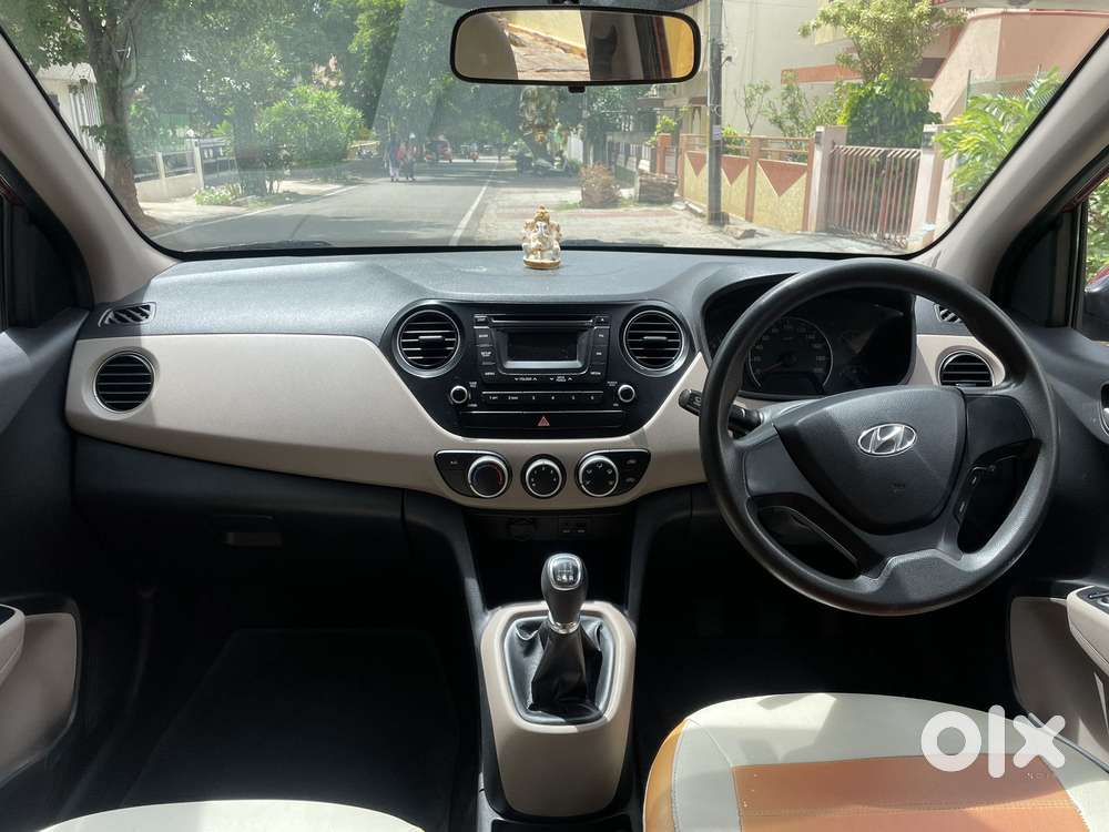 Hyundai Grand I10 Asta, 2015, Petrol