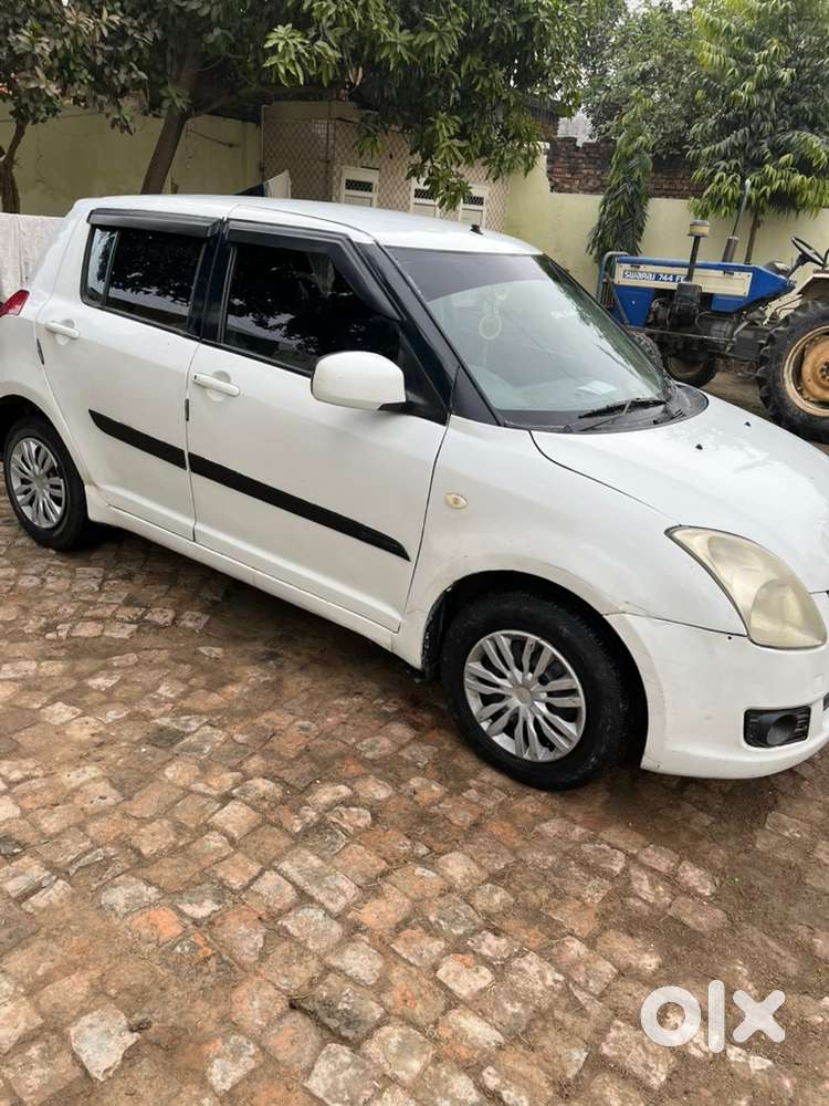 Maruti Suzuki Swift 2007 Cng & Hybrids 85000 Km Driven