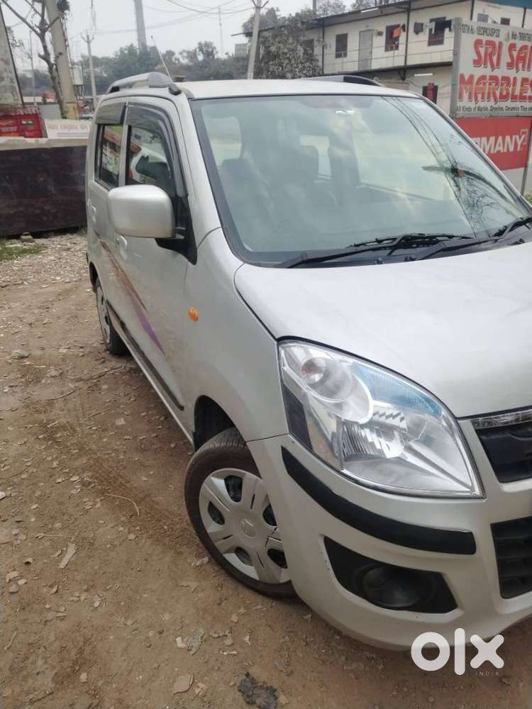 Maruti Suzuki Wagon R 1.0 Vxi Amt, 2016, Petrol