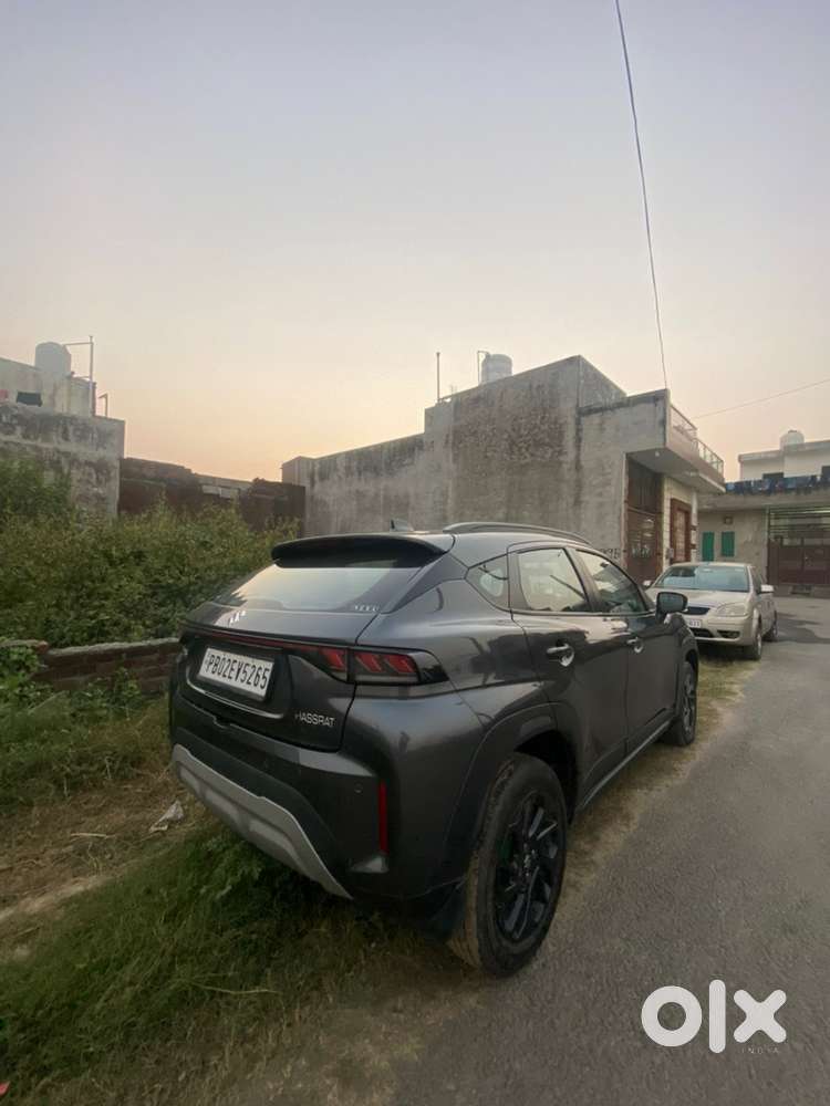 Maruti Suzuki Fronx Petrol Manual 2024