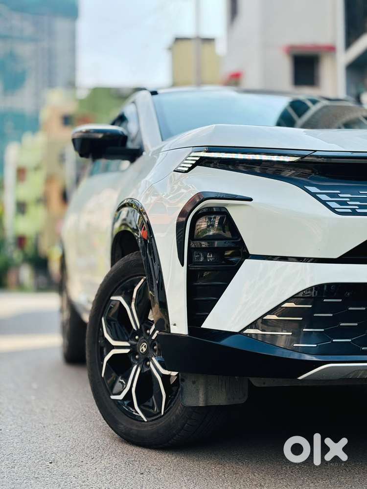 Tata Curvv Accomplished Plus A 1.2 Hyperion Gdi Petrol 6mt, 2025, Pe..