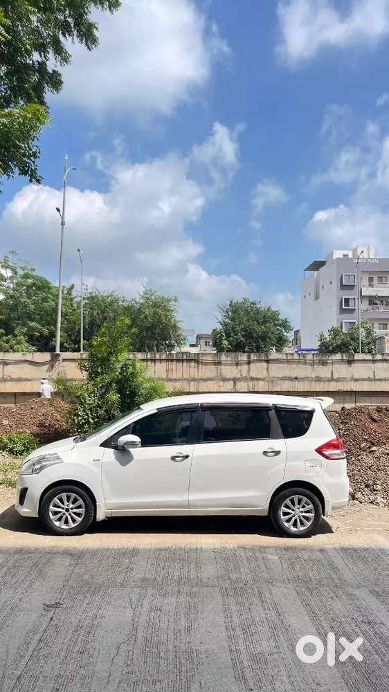 Maruti Suzuki Ertiga Zdi 2013