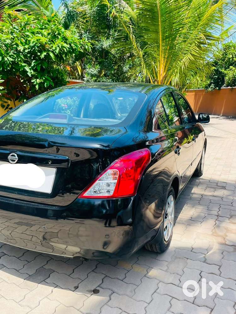 Nissan Sunny 2012 Petrol 76000 Km Driven