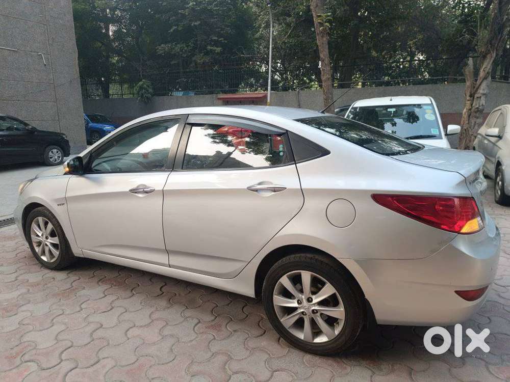 Hyundai Verna 1.6 Sx (o) Vtvt At, 2013, Petrol