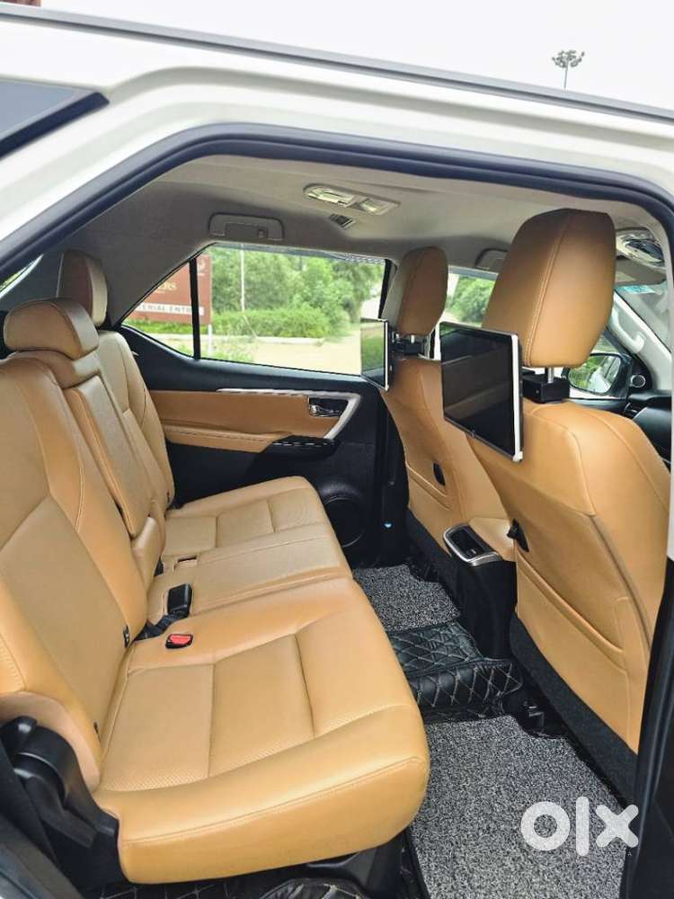 Toyota Fortuner 4x2 At 2.8 Diesel, 2023, Diesel
