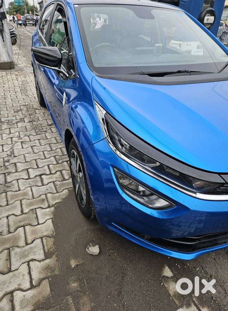 Tata Altroz 1.2 Xza (o), 2021, Petrol