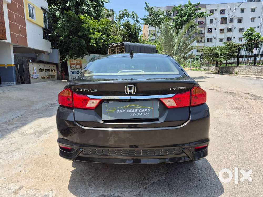 Honda City I-vtec V, 2017, Petrol