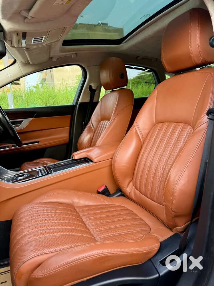 Jaguar Xf, 2017, Petrol