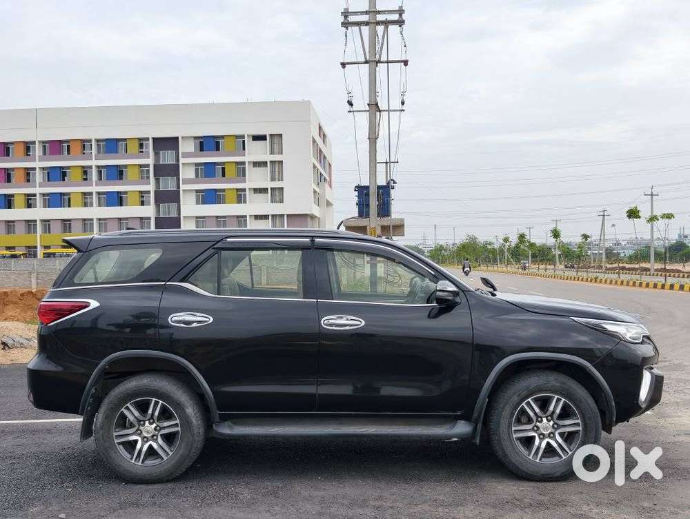 Toyota Fortuner 4x2 At 2.8 Diesel, 2020, Diesel