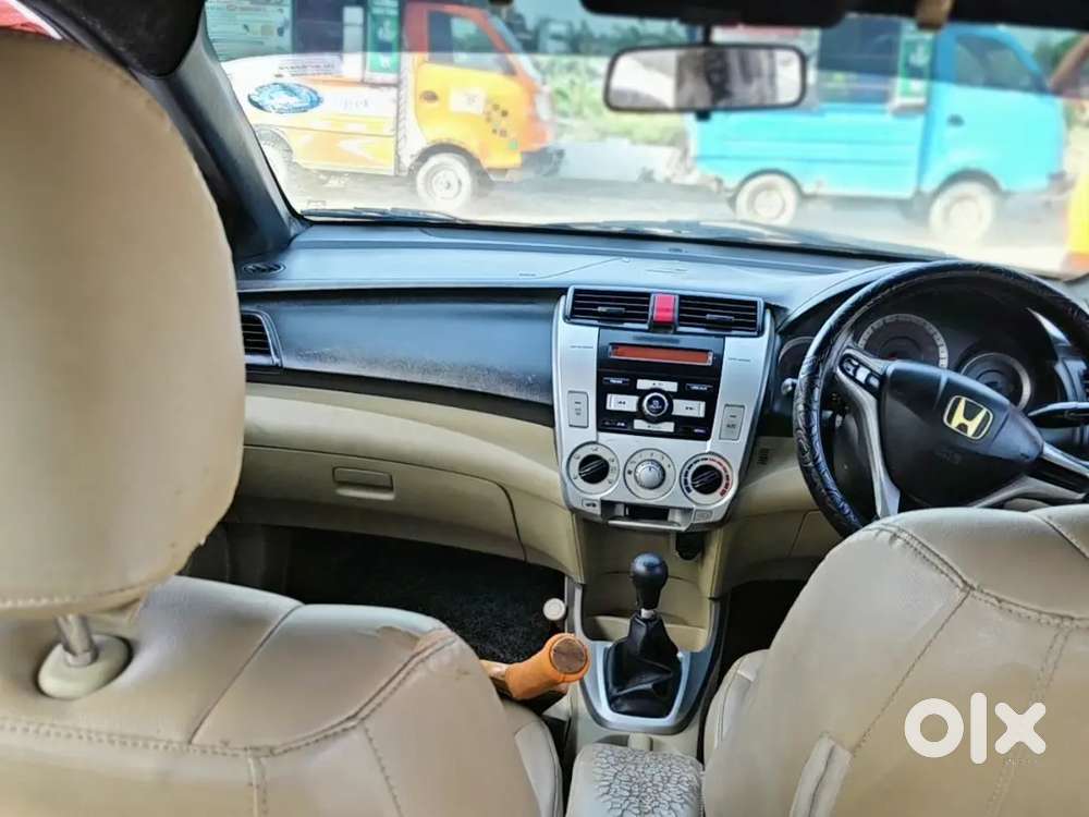 Honda City 2011 Cng & Hybrids 100000 Km Driven