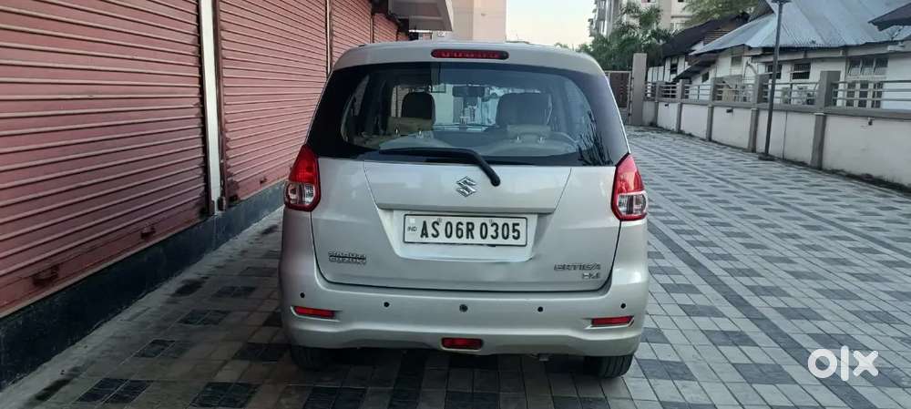 Maruti Suzuki Ertiga Zxi 2015
