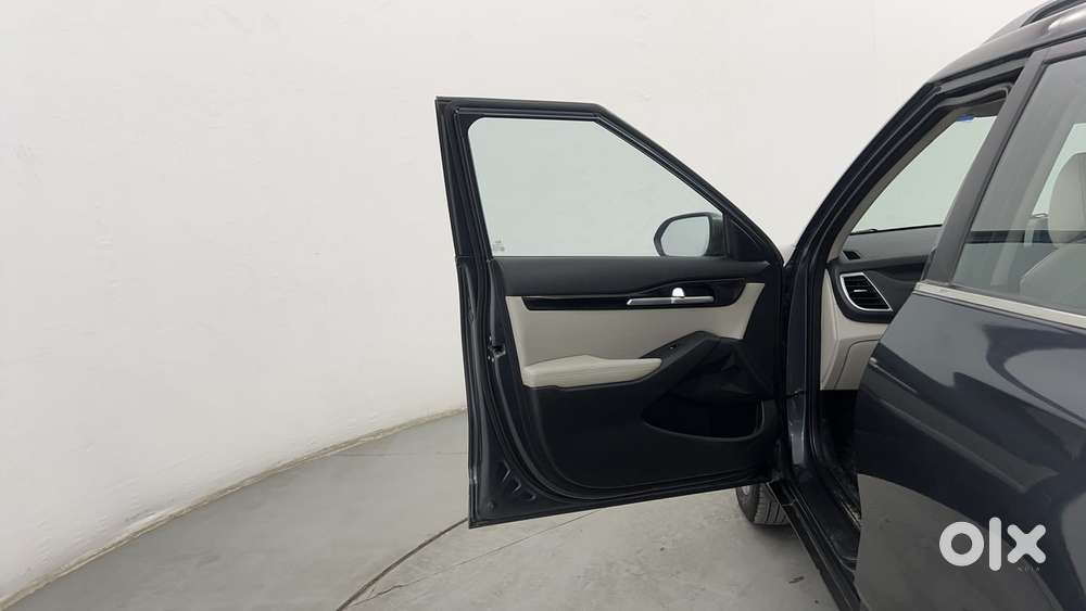 Kia Seltos 1.5 Htx At Petrol, 2019, Petrol